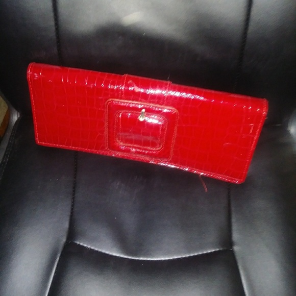 Purse - Picture 3 of 4